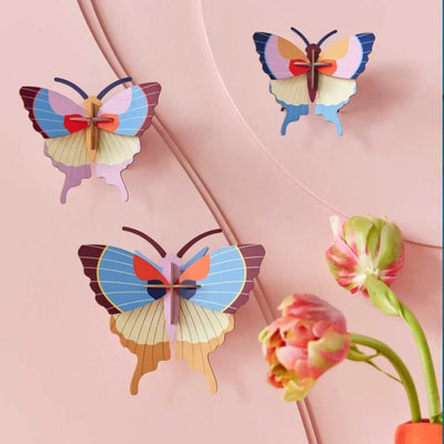 יצירה בנייר: Plum Fringe Butterflies 